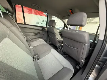 Opel Zafira 1.8 140 CP Euro 4   7 Locuri