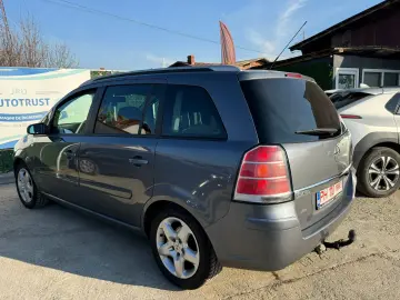 Opel Zafira 1.8 140 CP Euro 4   7 Locuri