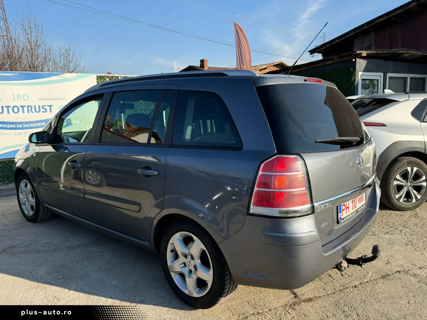 Opel Zafira 1.8 140 CP Euro 4   7 Locuri