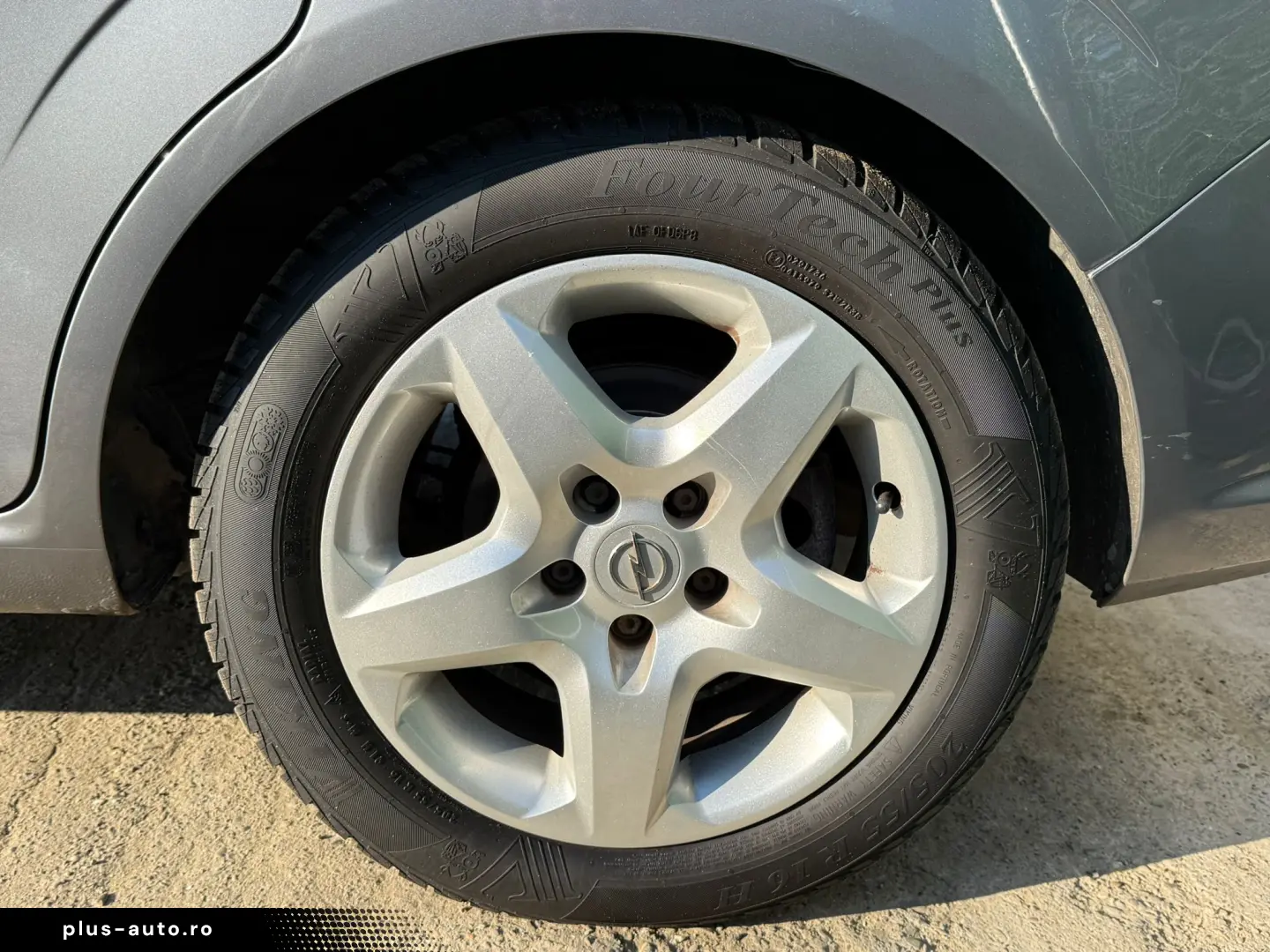 Opel Zafira 1.8 140 CP Euro 4   7 Locuri