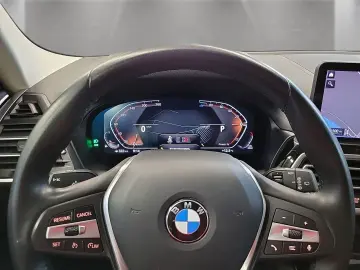 BMW X3 xDrive20i AHK LiveCockpitProf Kamera LED