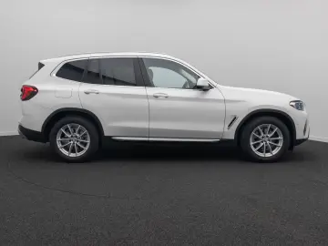 BMW X3 xD20i Kamera DAB Laser HiFi Komfort Sport 18