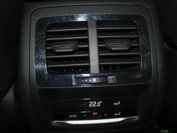 BMW X3 xDrive 20i Automatik Leder Kamera 1.Hand LED