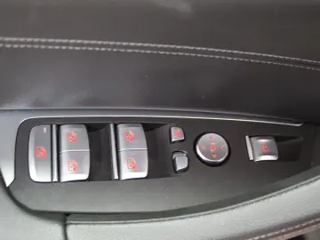 BMW X3 xDrive 20i Automatik Leder Kamera 1.Hand LED