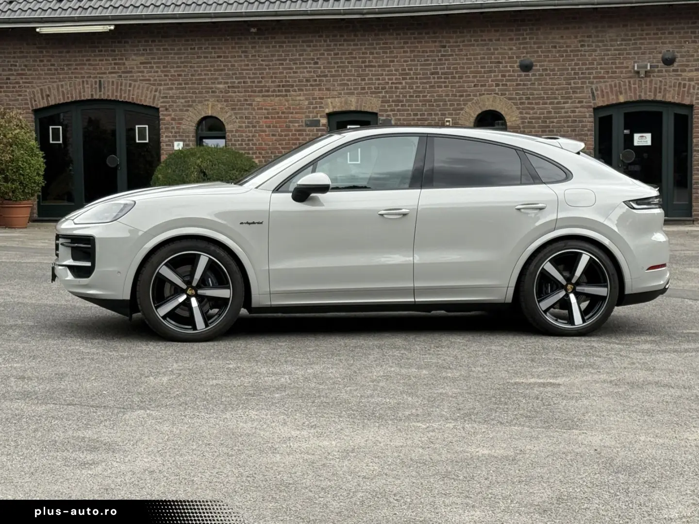 PORSCHE Cayenne E-Hybrid  Coupe HD MATRIX HEAD-UP BOSE S
