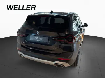 BMW X3 xDrive20i RFK PDC LCP DAB StdHzg Pano Tempom.