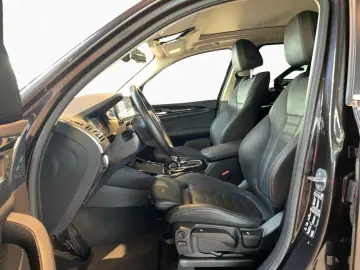 BMW X3 xDrive20i RFK PDC LCP DAB StdHzg Pano Tempom.