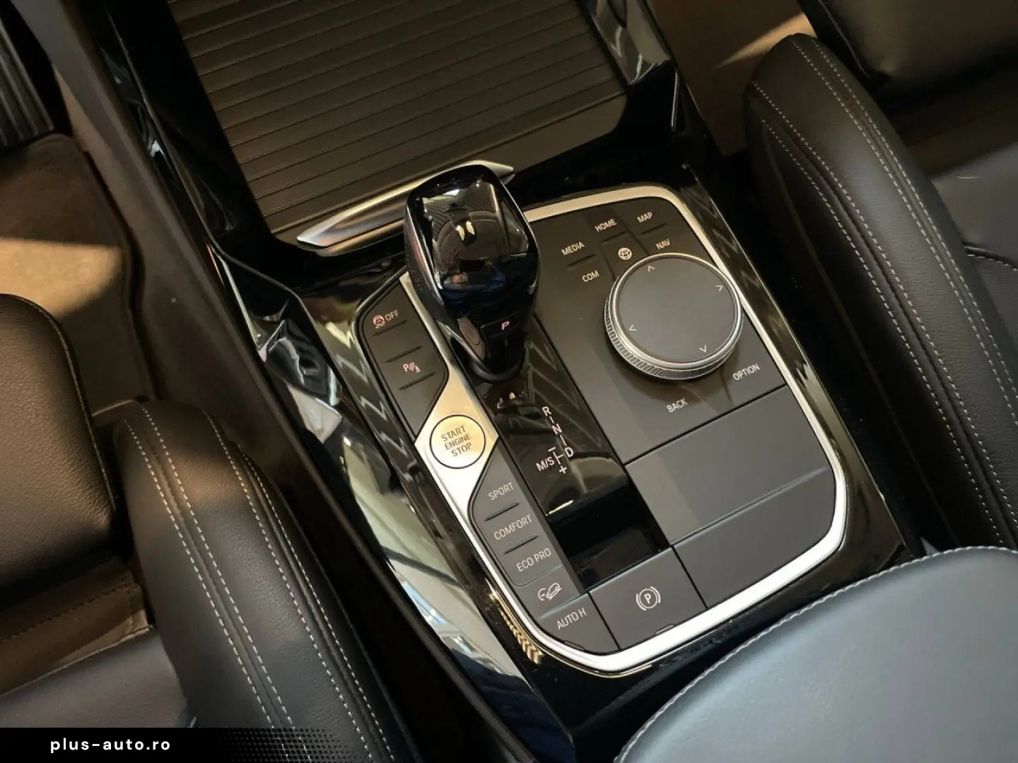 BMW X3 xDrive20i RFK PDC LCP DAB StdHzg Pano Tempom.