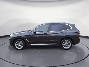 BMW X3 xDrive20i Navi Bluetooth PDC Kurvenlicht