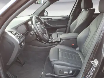 BMW X3 xDrive20i Navi Bluetooth PDC Kurvenlicht