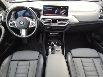 BMW X3 xDrive20i Navi Bluetooth PDC Kurvenlicht