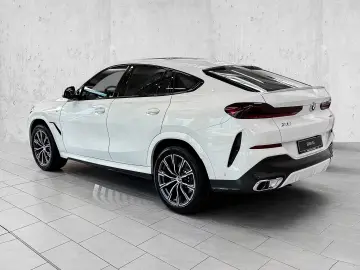 BMW X6 xDrive30d M Sport PANO Adapt.