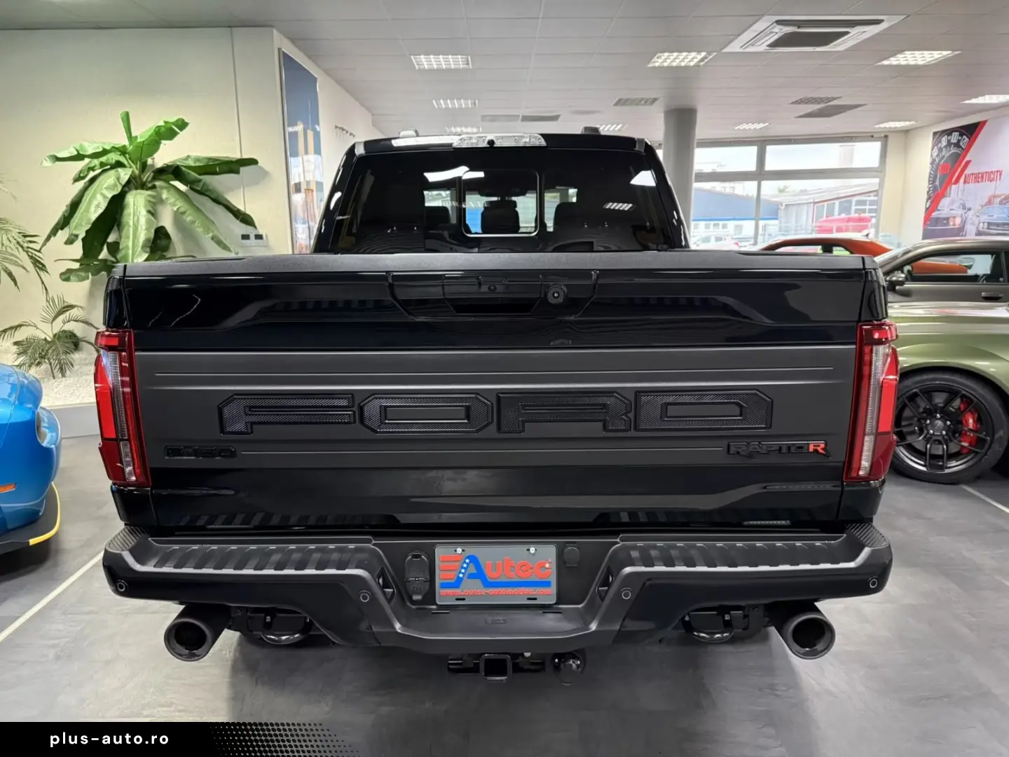 Ford Raptor FORD RAPTOR -R-V8 A SUPRA