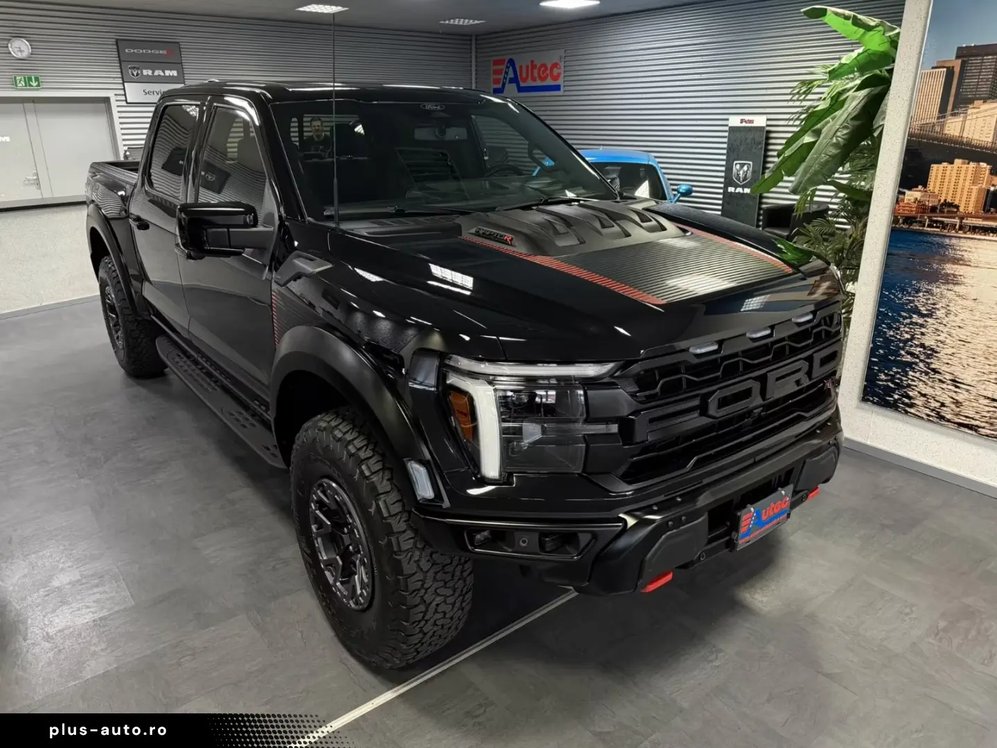 Ford Raptor FORD RAPTOR -R-V8 A SUPRA