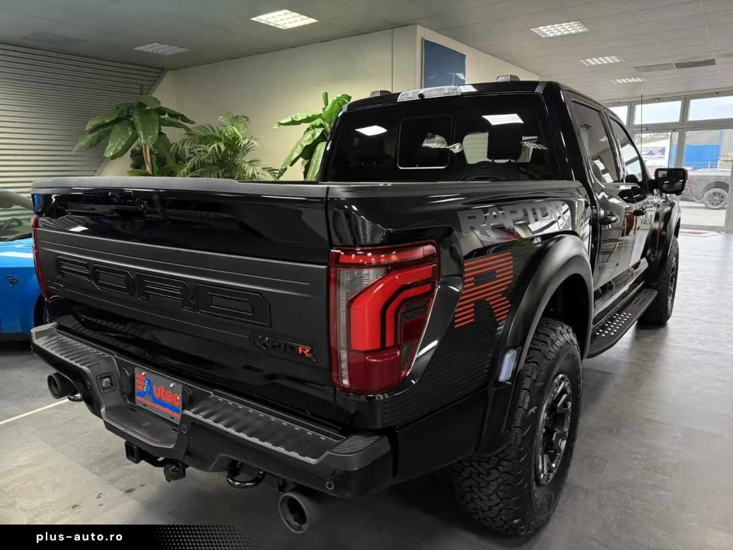 Ford Raptor FORD RAPTOR -R-V8 A SUPRA