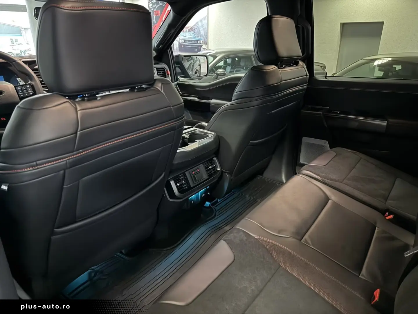 Ford Raptor FORD RAPTOR -R-V8 A SUPRA