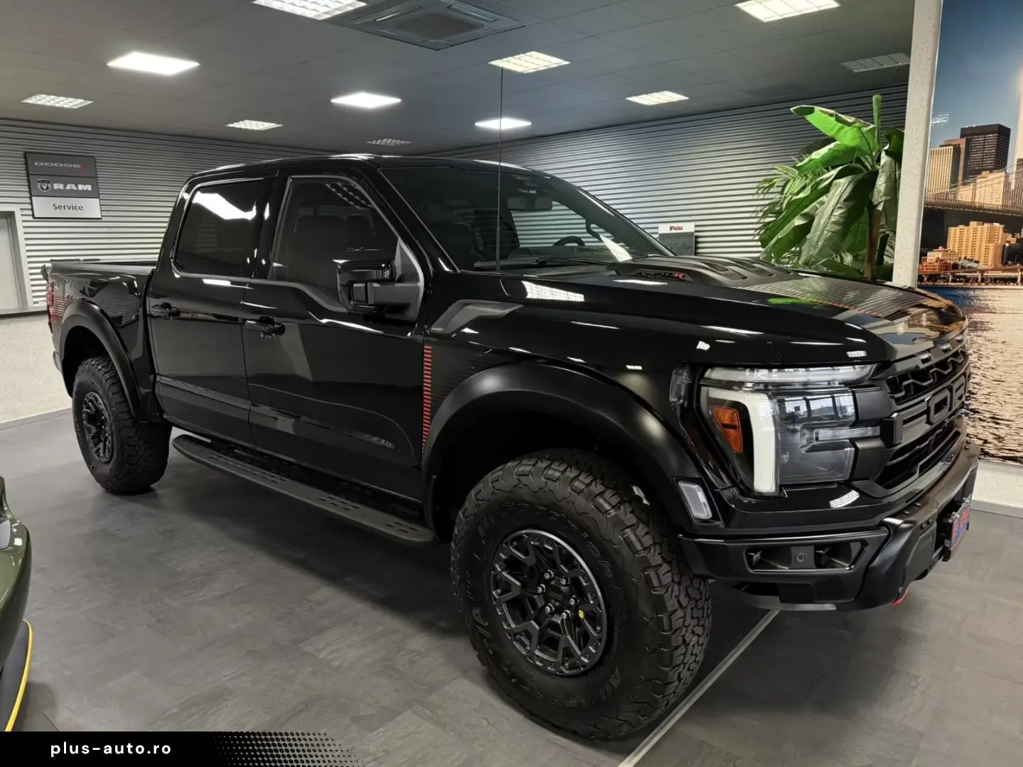 Ford Raptor FORD RAPTOR -R-V8 A SUPRA