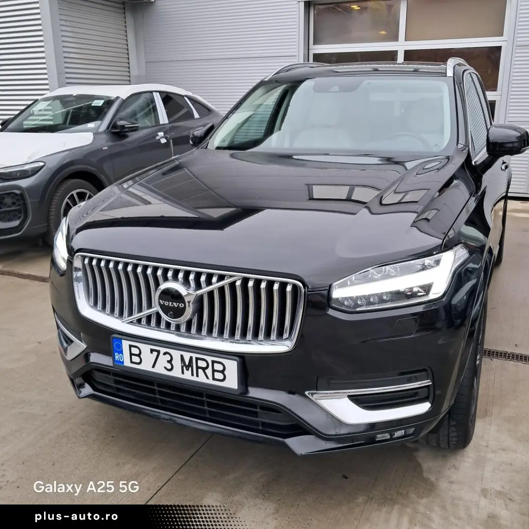 Volvo XC 90 B5 MHEV AWD 5 locuri Momentum
