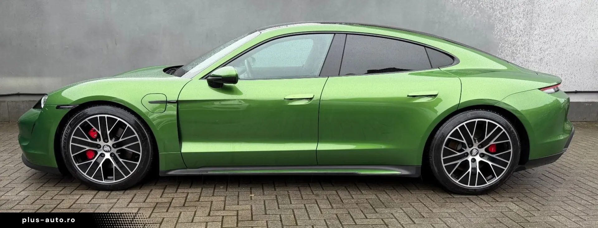 PORSCHE Taycan 4 S Performance Plus Battery UVP 145.000€