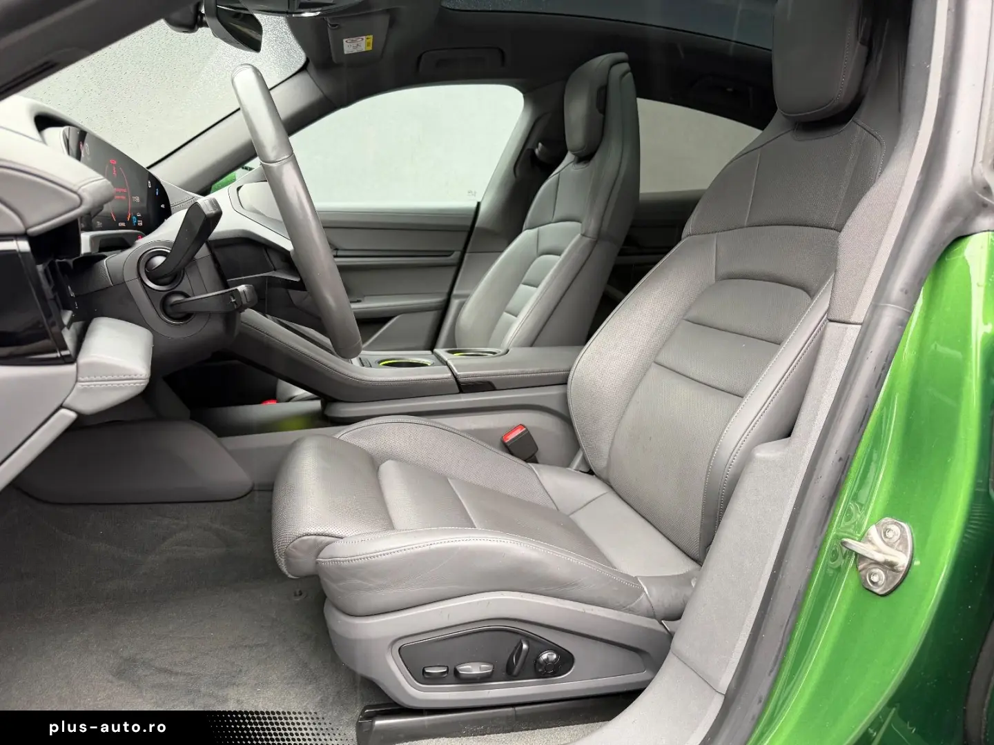 PORSCHE Taycan 4 S Performance Plus Battery UVP 145.000€