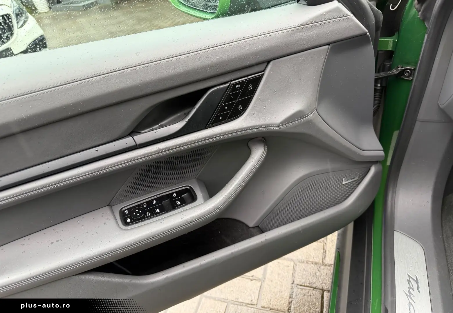 PORSCHE Taycan 4 S Performance Plus Battery UVP 145.000€