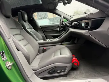 PORSCHE Taycan 4 S Performance Plus Battery UVP 145.000€