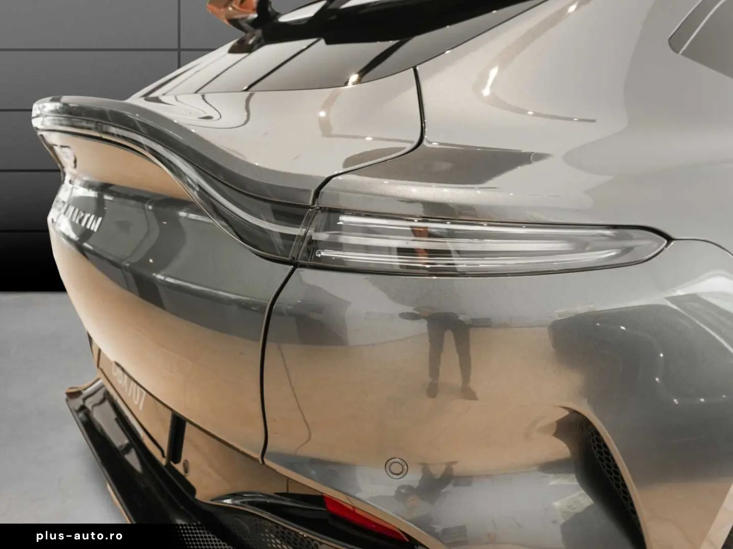 ASTON MARTIN DBX 707 MY 2025