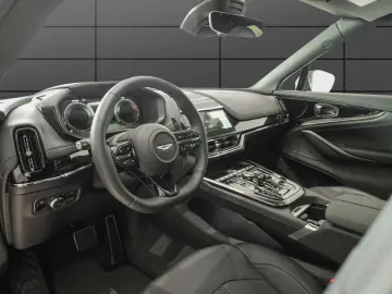 ASTON MARTIN DBX 707 MY 2025