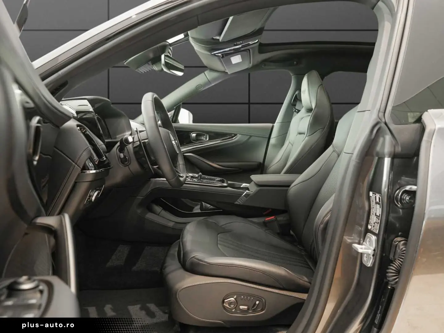 ASTON MARTIN DBX 707 MY 2025