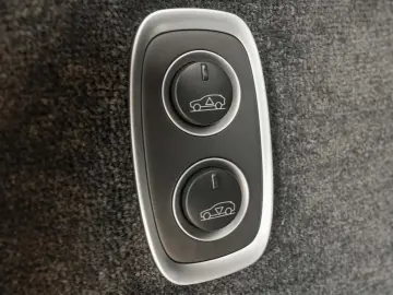 ASTON MARTIN DBX 707 MY 2025