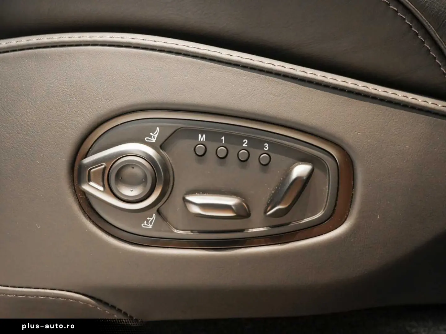 ASTON MARTIN DBX 707 MY 2025