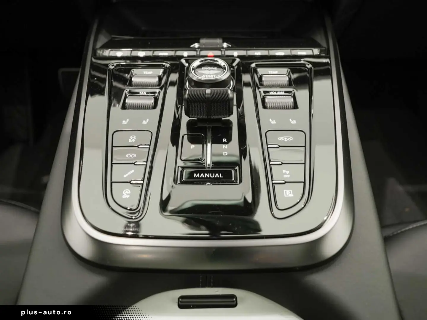 ASTON MARTIN DBX 707 MY 2025