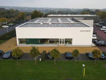 ASTON MARTIN DBX 707 MY 2025