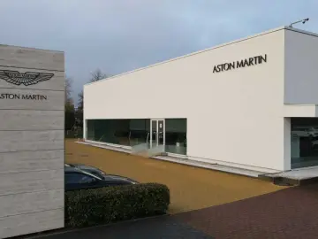 ASTON MARTIN DBX 707 MY 2025