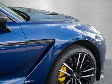 ASTON MARTIN DBX 707 V8 4x4 MY25 Vorführwagen