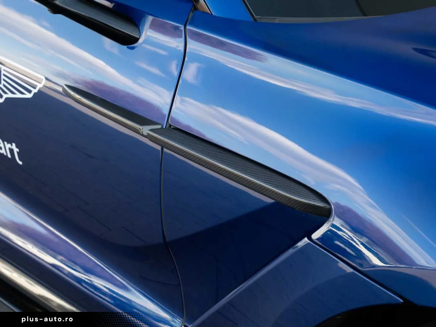 ASTON MARTIN DBX 707 V8 4x4 MY25 Vorführwagen