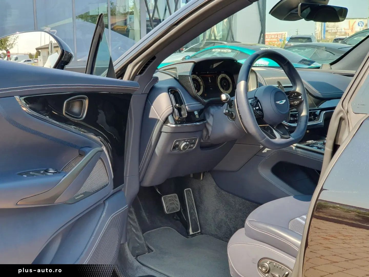 ASTON MARTIN DBX 4.0 V8 DBX707