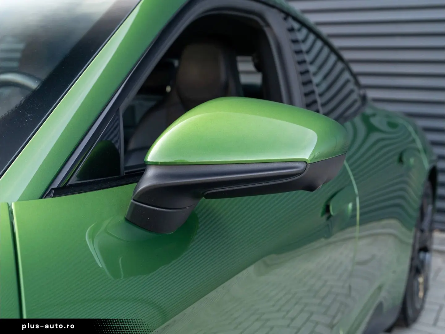 PORSCHE Taycan Basis 20'' LED Head-Up Display uvm.