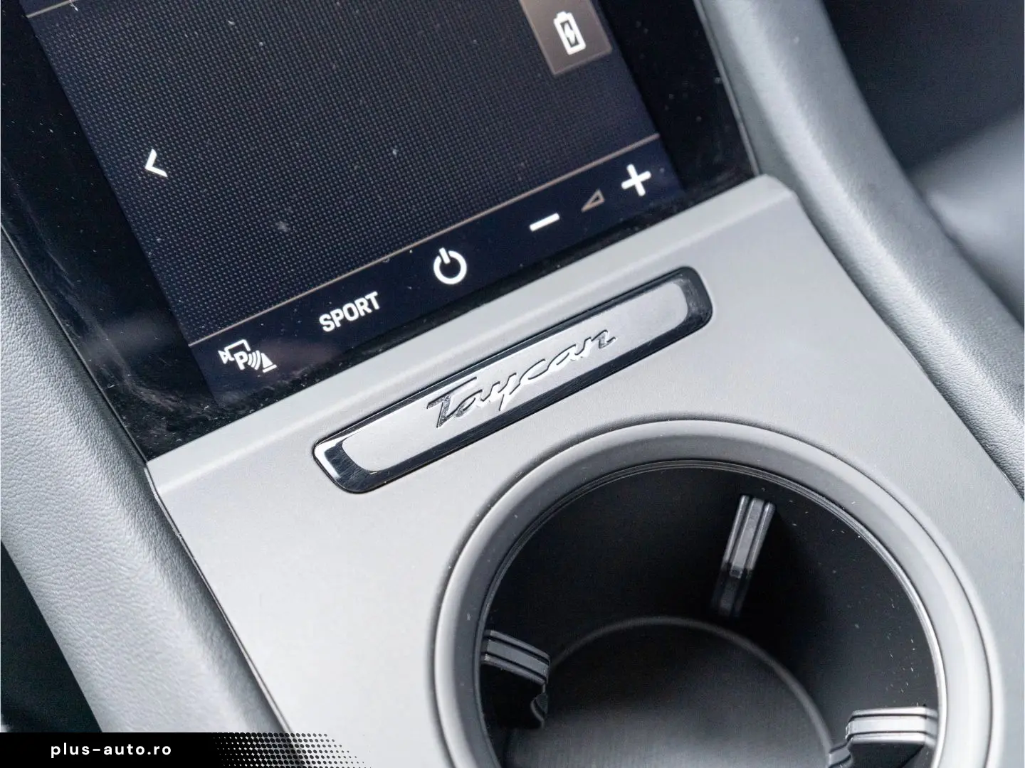 PORSCHE Taycan Basis 20'' LED Head-Up Display uvm.