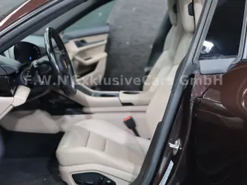 PORSCHE Taycan Cross Turismo 4 93 4kWh Apporved 01 2027