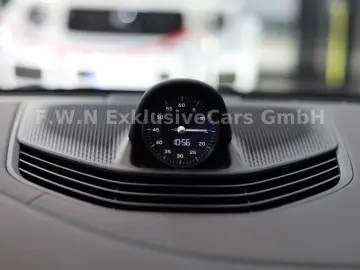 PORSCHE Taycan Cross Turismo 4 93 4kWh Apporved 01 2027