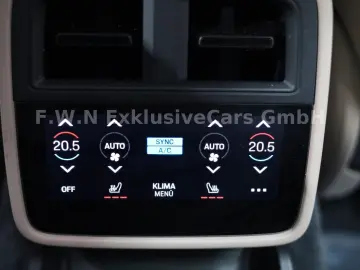 PORSCHE Taycan Cross Turismo 4 93 4kWh Apporved 01 2027