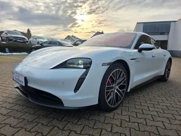 PORSCHE Taycan 4 S Panorama ACC Sitzbelüftung HuD