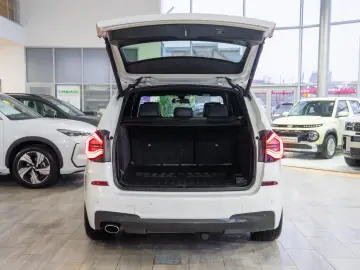 BMW X3 xDrive 20d M Pack F25