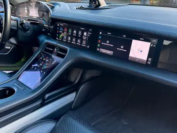 PORSCHE Taycan 4S - Keramik Approved Perfor. LP 169.415€