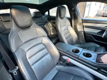 PORSCHE Taycan 4S - Keramik Approved Perfor. LP 169.415€