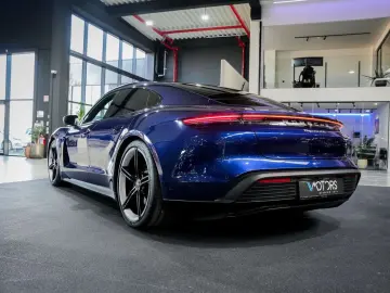 PORSCHE Taycan 4S Performancebatterie Plus - PID - ACC -