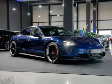 PORSCHE Taycan 4S Performancebatterie Plus - PID - ACC -