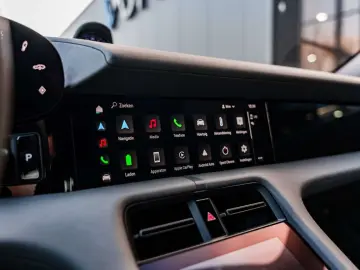 PORSCHE Taycan 4S Performancebatterie Plus - PID - ACC -