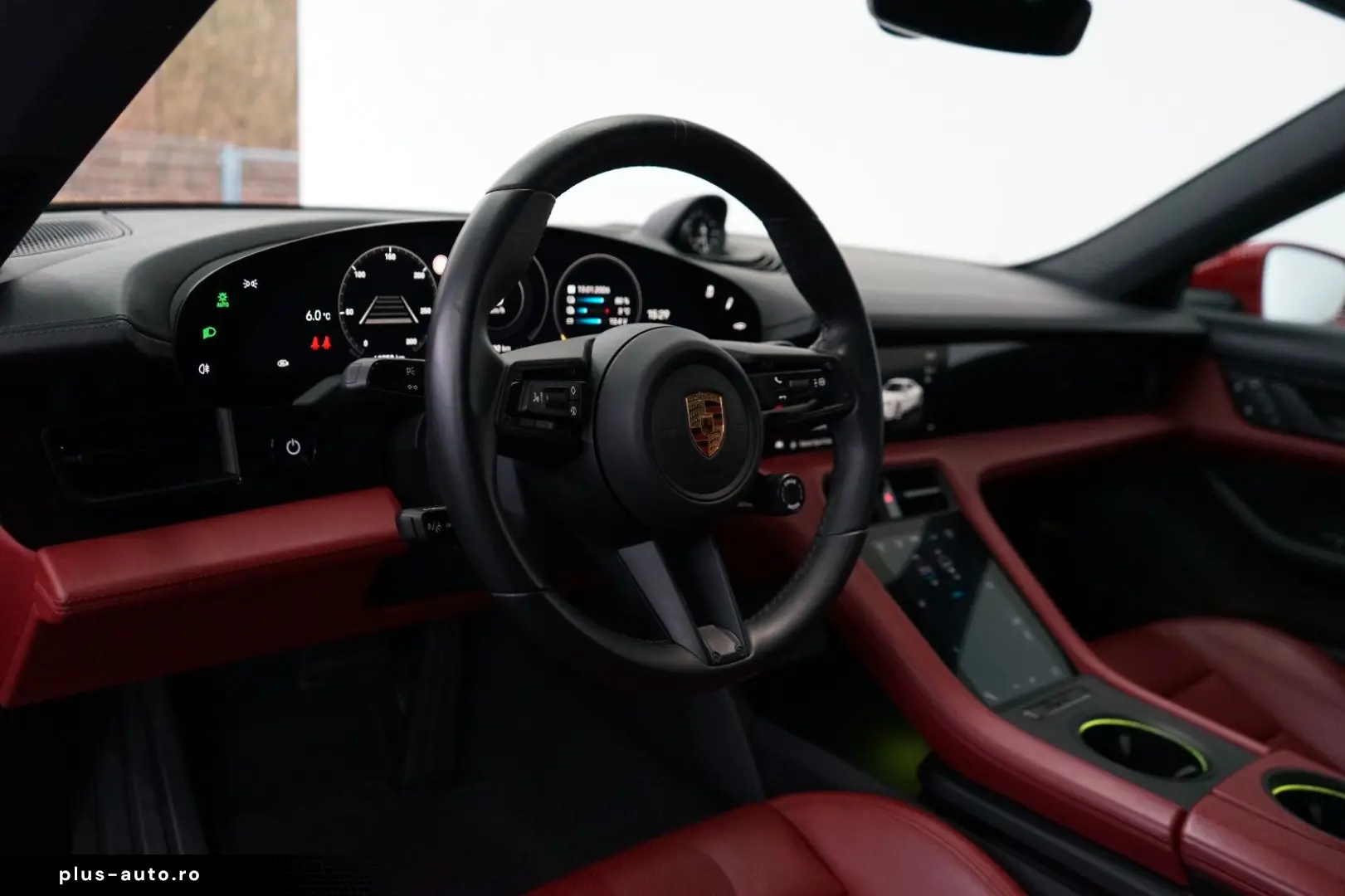 PORSCHE Taycan rot-rot LUFT PANO ACC 18W BOSE MATRIX 21z